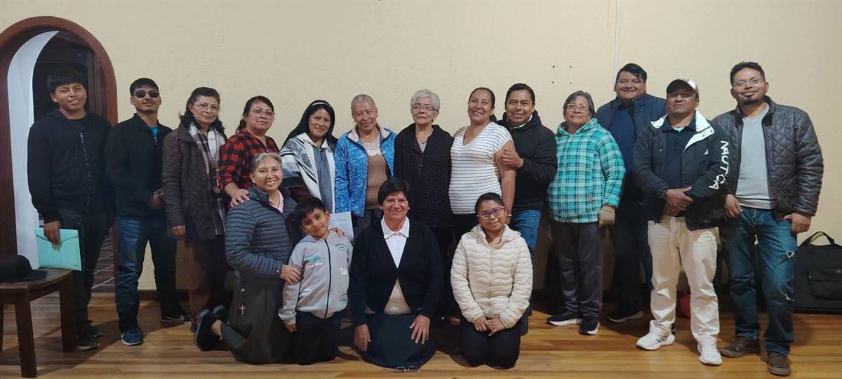 Encuentro de la comunidad parroquial