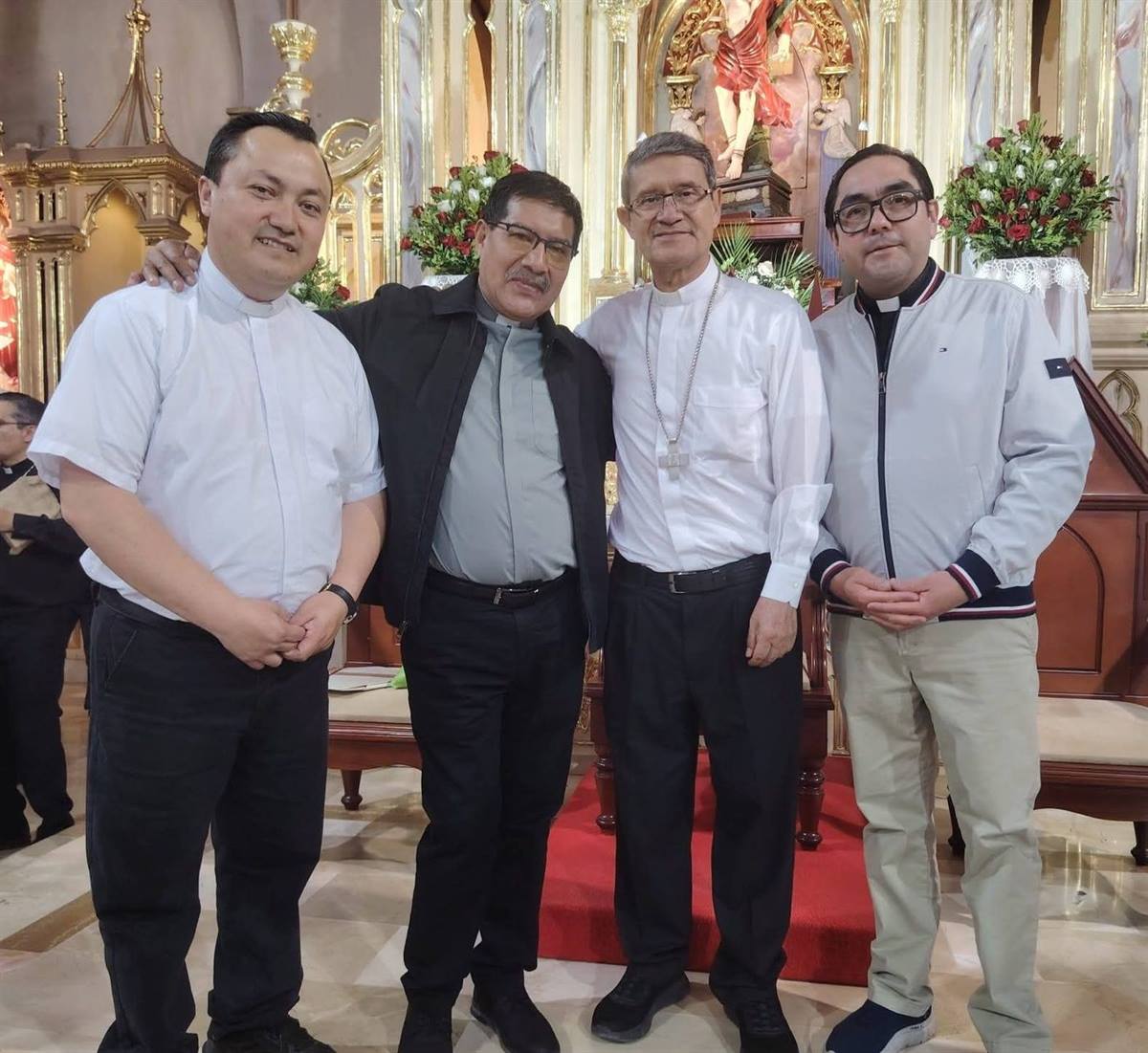 Sacerdotes de la parroquia