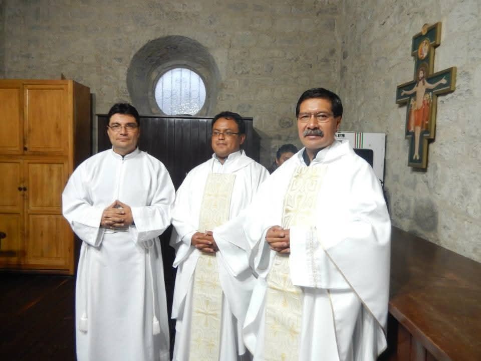 Sacerdotes de la parroquia